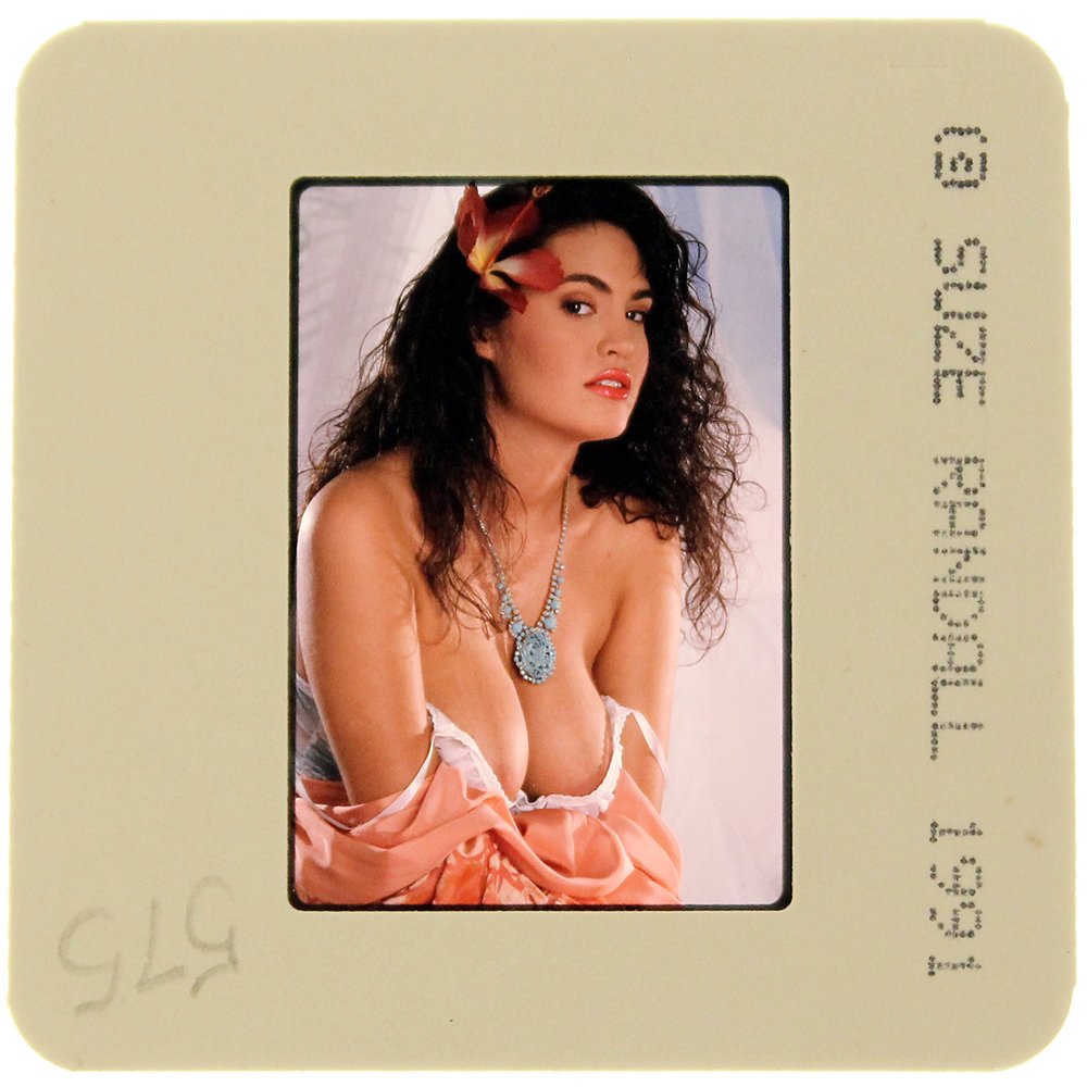 Original 35mm Jami Dion 1991 By Suze Randall: Original nude, erotic, 35mm slide features Jami Dion by Suze Randall in 1991. Print and/or markings on the slide mount are original.