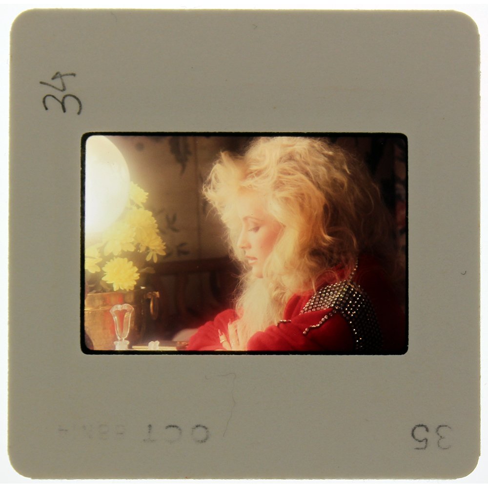 Original 35mm Ginger Miller 1989 By Bob Guccione: Original nude, erotic, 35mm slide features Ginger Miller taken by Bob Guccione in 1989. Print and/or markings on the slide mount are original.