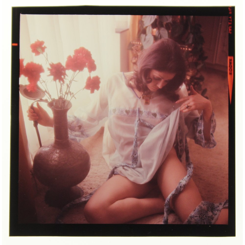 Original 120mm Lesley Harrison 1972 By Bob Guccione: Original nude, erotic, 120mm transparency features Lesley Harrison taken by Bob Guccione in 1972.Model: 23-year-old