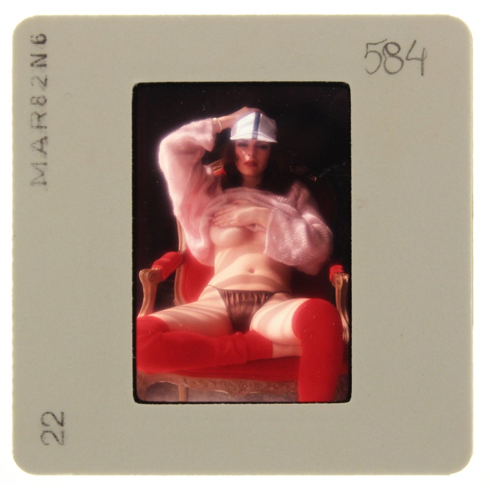 Original 35mm Lee Ann Lee 1982 By Bob Guccione: Original nude, erotic, 35mm slide features Lee Ann Lee taken by Bob Guccione in 1982. Print and/or markings on the slide mount are original.