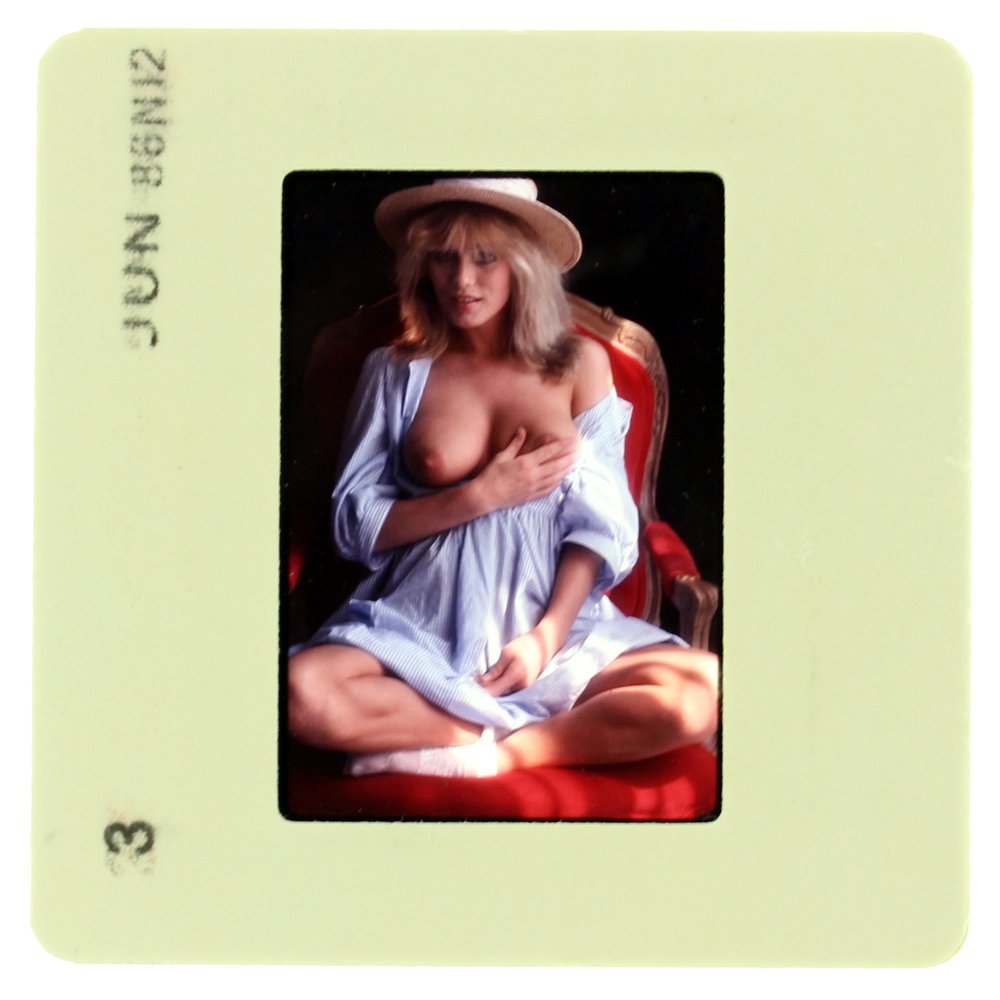 Janice Martin 1986 35mm By Bob Guccione: Original nude, erotic, 35mm slide features Janice Martin taken by Bob Guccione in 1986. Print and/or markings on the slide mount are original.