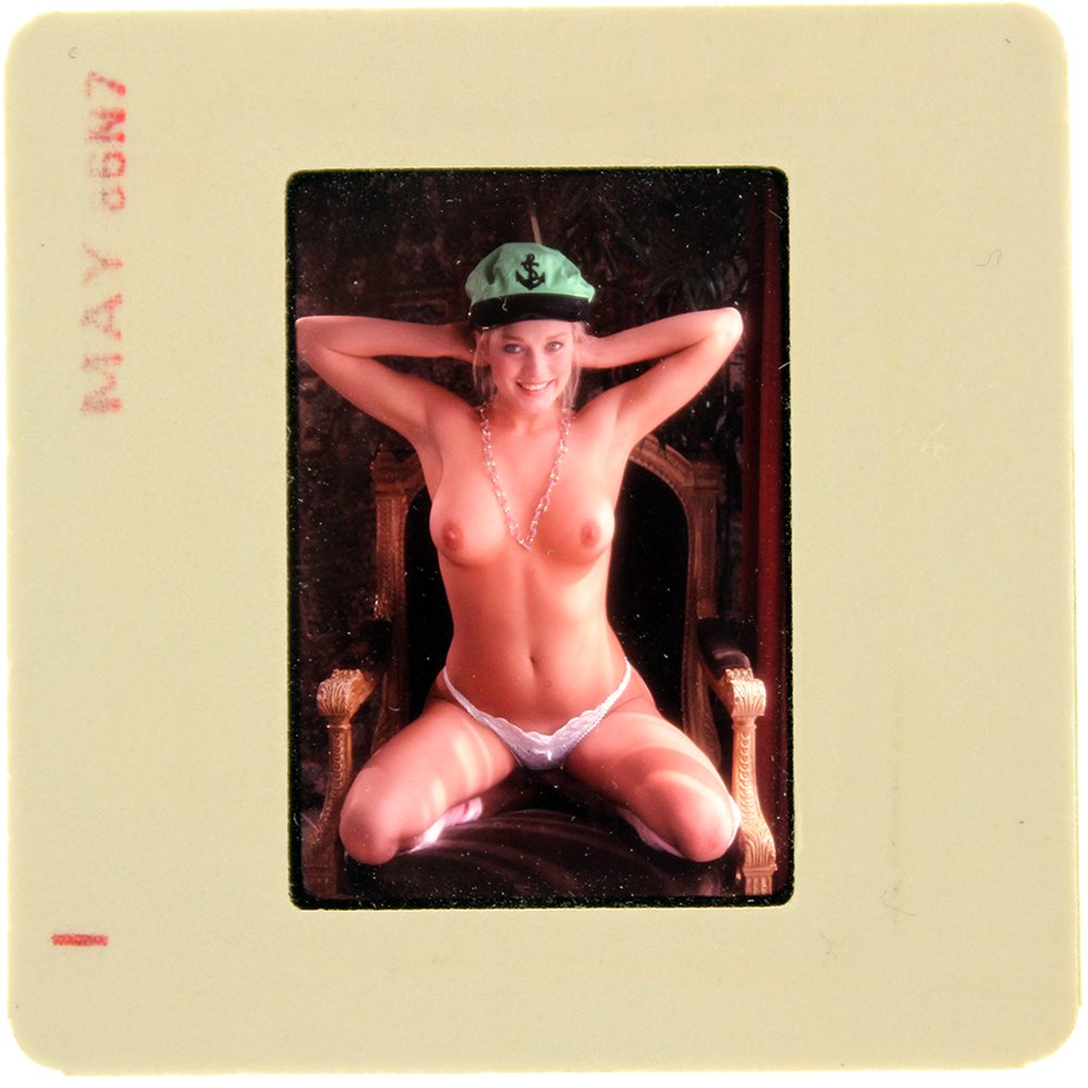 Janice Martin 1985 35mm By Bob Guccione: Original nude, erotic, 35mm slide features Janice Martin taken by Bob Guccione in 1985. Print and/or markings on the slide mount are original.