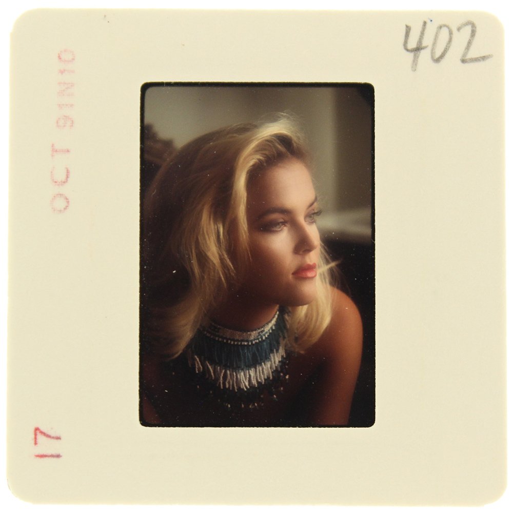 Brandy Ledford 1991 35mm By Bob Guccione: Original nude, erotic, 35mm slide features Brandy Ledford taken by Bob Guccione in 1991. Print and/or markings on the slide mount are original.