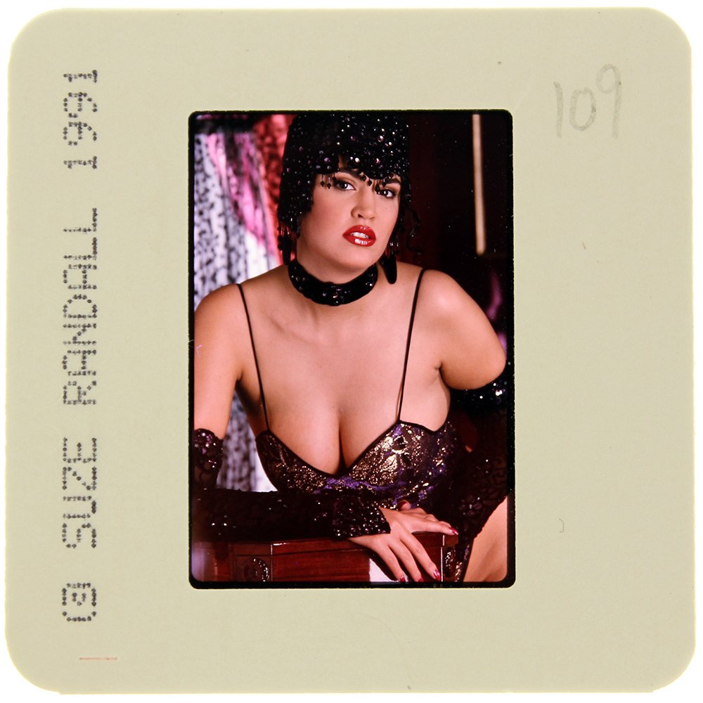 Jami Dion 1991 35mm By Suze Randall: Original nude, erotic, 35mm slide features Jami Dion by Suze Randall in 1991. Print and/or markings on the slide mount are original.
