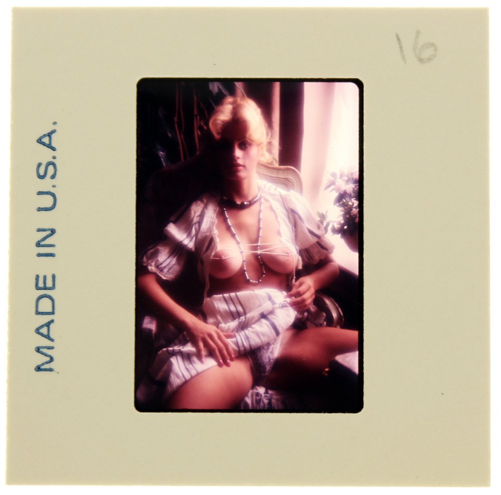 Susan Waide 1975 35mm By Bob Guccione: Original 35mm slide features Suzan Waide taken by Bob Guccione in 1975. Print and/or markings on the slide mount are original. Mod