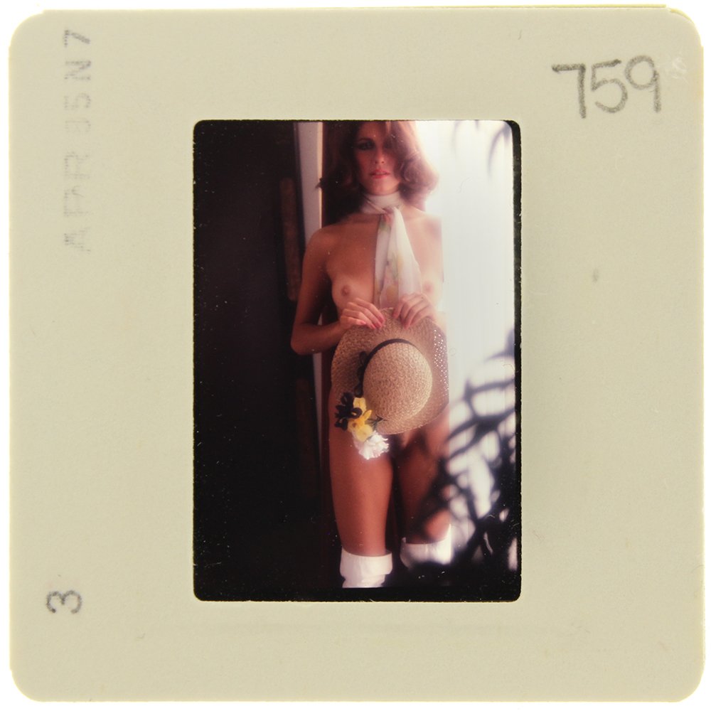 Angela Nicholas 1985 35mm By Bob Guccione: Original 35mm slide features Angela Nicholas taken by Bob Guccione in 1985. Model: Angela Nicholas' colorful family