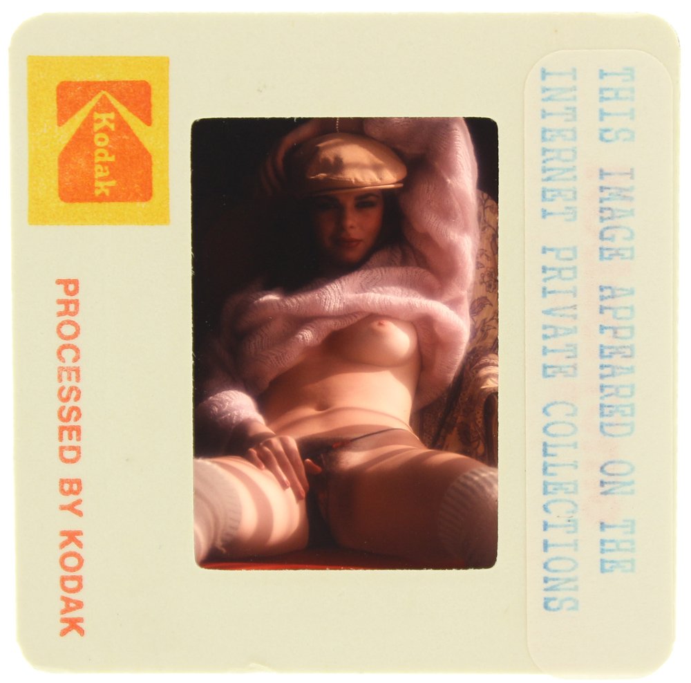 Lee Ann Lee 1982 Published 35mm By Bob Guccione: Original published 35mm slide features Lee Ann Lee taken by Bob Guccione in 1982. Print and/or markings on the slide mount are original.