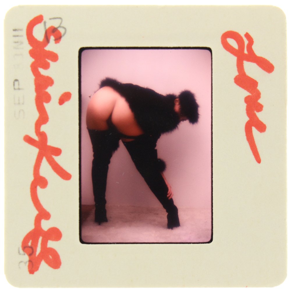 Sheila Kennedy 1983 Signed 35mm By Bob Guccione: Original signed 35mm slide features Sheila Kennedy taken by Bob Guccione in 1983. Subject: Penthouse Pet Sheila