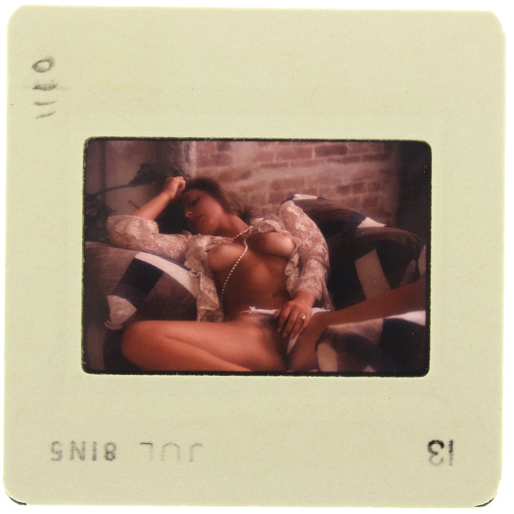 Sheila Kennedy 1981 35mm By Bob Guccione: Original 35mm slide features Sheila Kennedy taken by Bob Guccione in 1981. Subject: Penthouse Pet Sheila Kenned