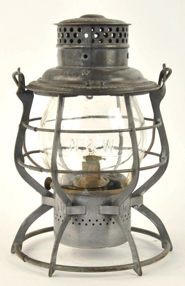 N&W Adlake Reliable Lantern w/ Cast Globe (1 of 3)