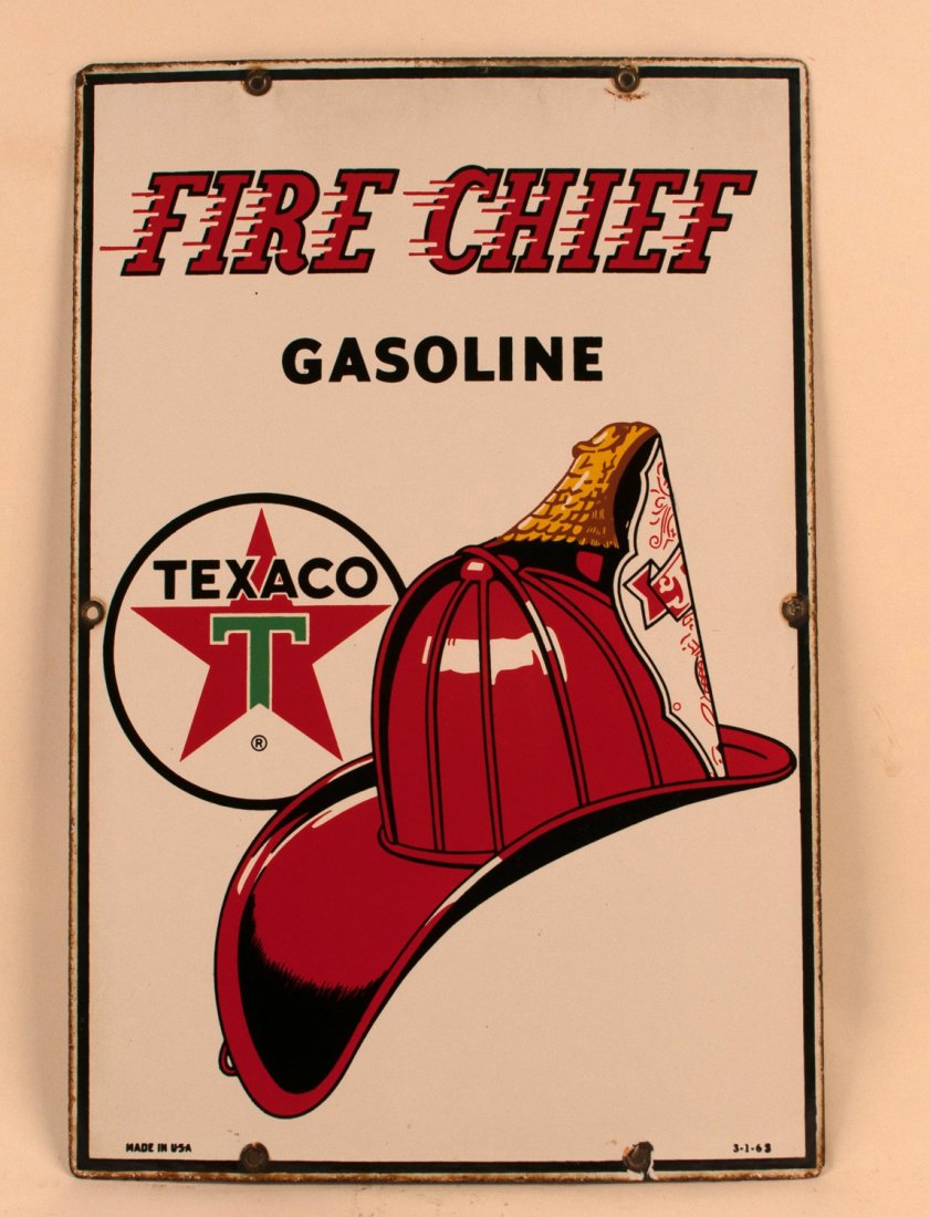 Texaco Fire Chief Gasoline Porcelain Pump Plate (1 of 2)