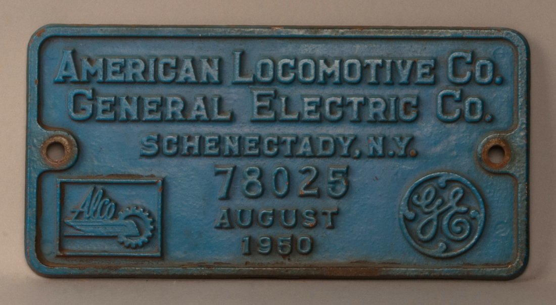 B&M 1270 - S-4 Diesel Locomotive Builder's Plate #78025 (1 of 2)