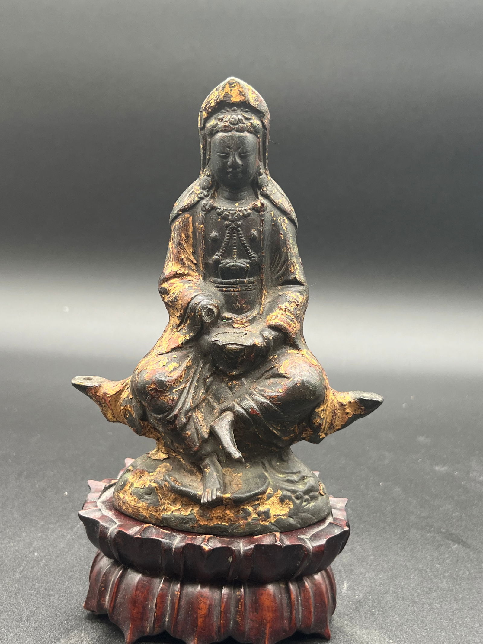Antique Chinese gilt bronze KuanYin Avalokitesvara Bodhisattva statue (1 of 15)