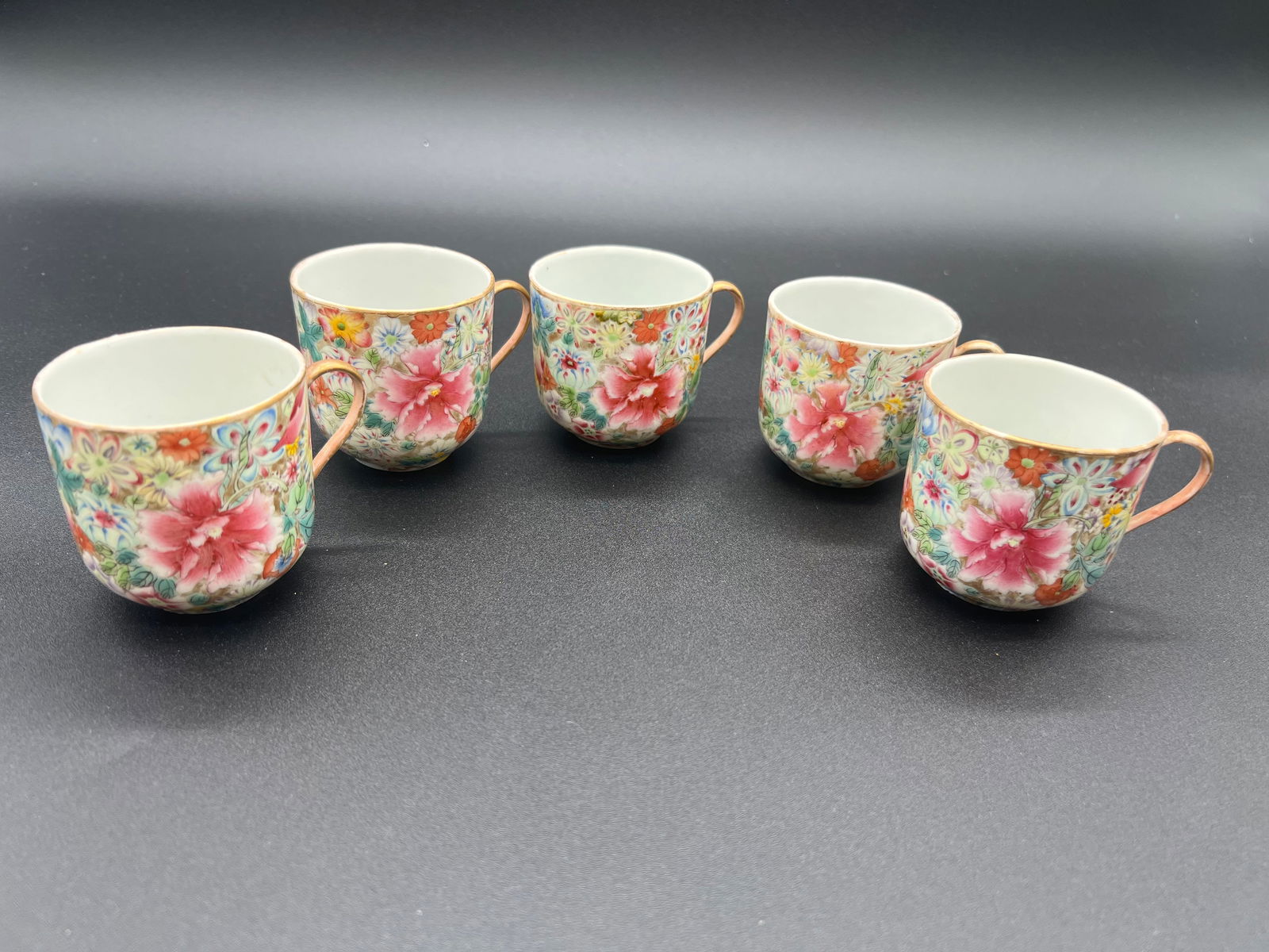 Set of 5 Antique Chinese Famille Rose cups with GUANGXU SIX-CHARACTER MARKS IN IRON RED (1 of 17)