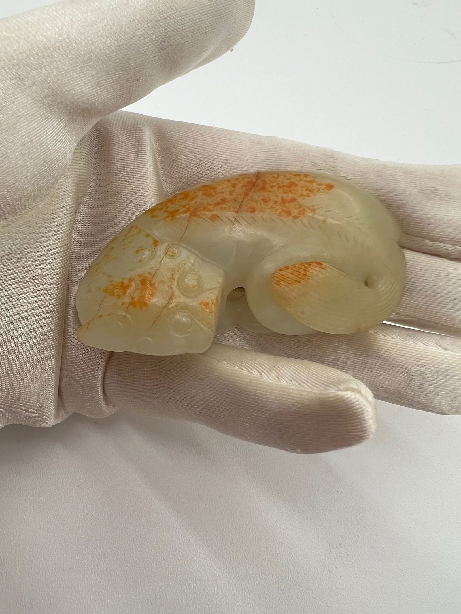 Antique Chinese Nephrite jade cat statue (1 of 7)