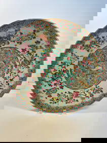A Super large Chinese famille rose porcelain charger (1 of 8)