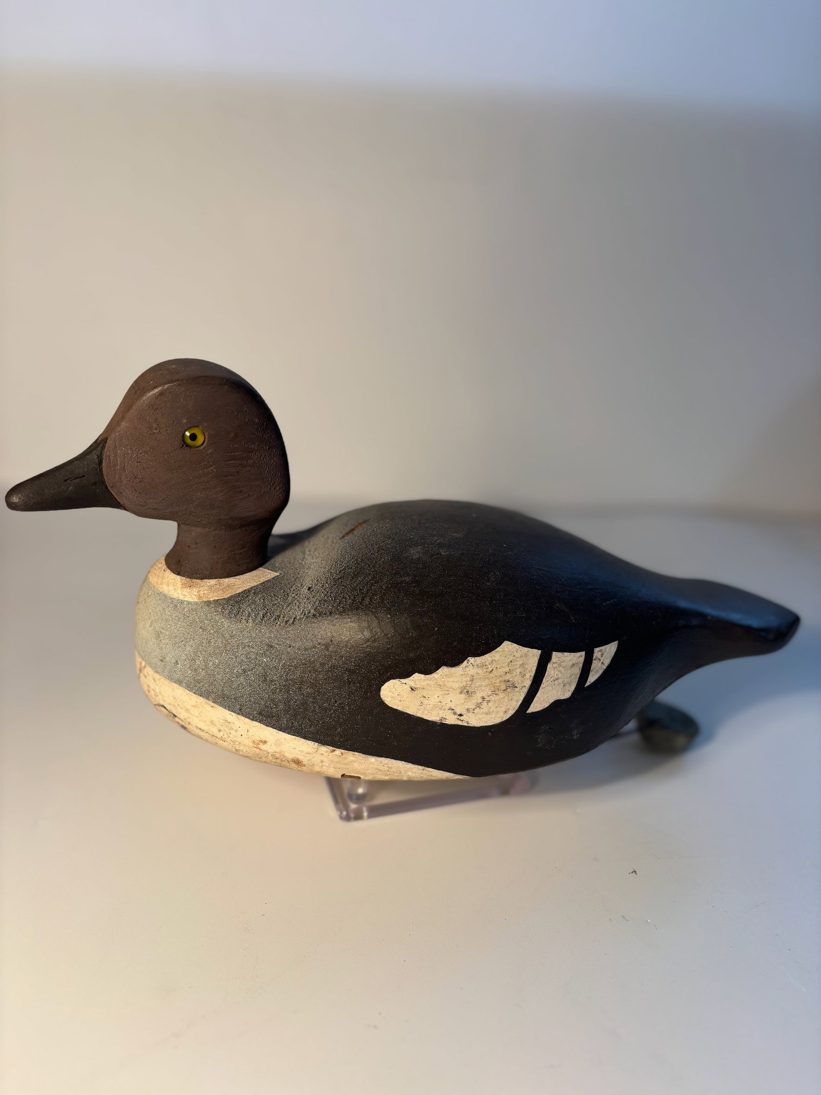 Antique Hand carved and painted goldeneye Duck decoy: This item had a label on it, but it was missing , only has the copy of the photos. The label said: "Brought to Elm Creek Hunting Camp on the Delta Marsh, Manitoba in 1936 from Montreal, Quebec. Never