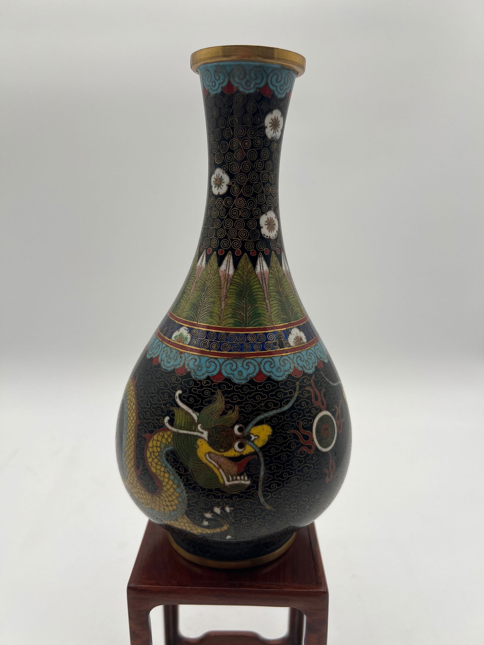 A Chinese cloisonné dragon vase (1 of 3)