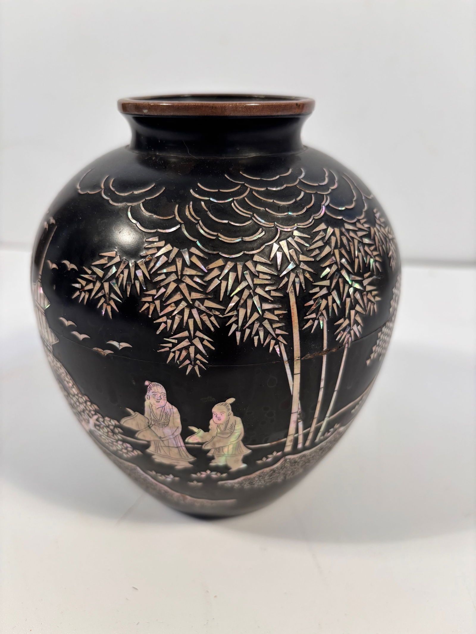 A Japanese mother-of-pearl inlaid wood lacquer jar brass rim signed (1 of 10)