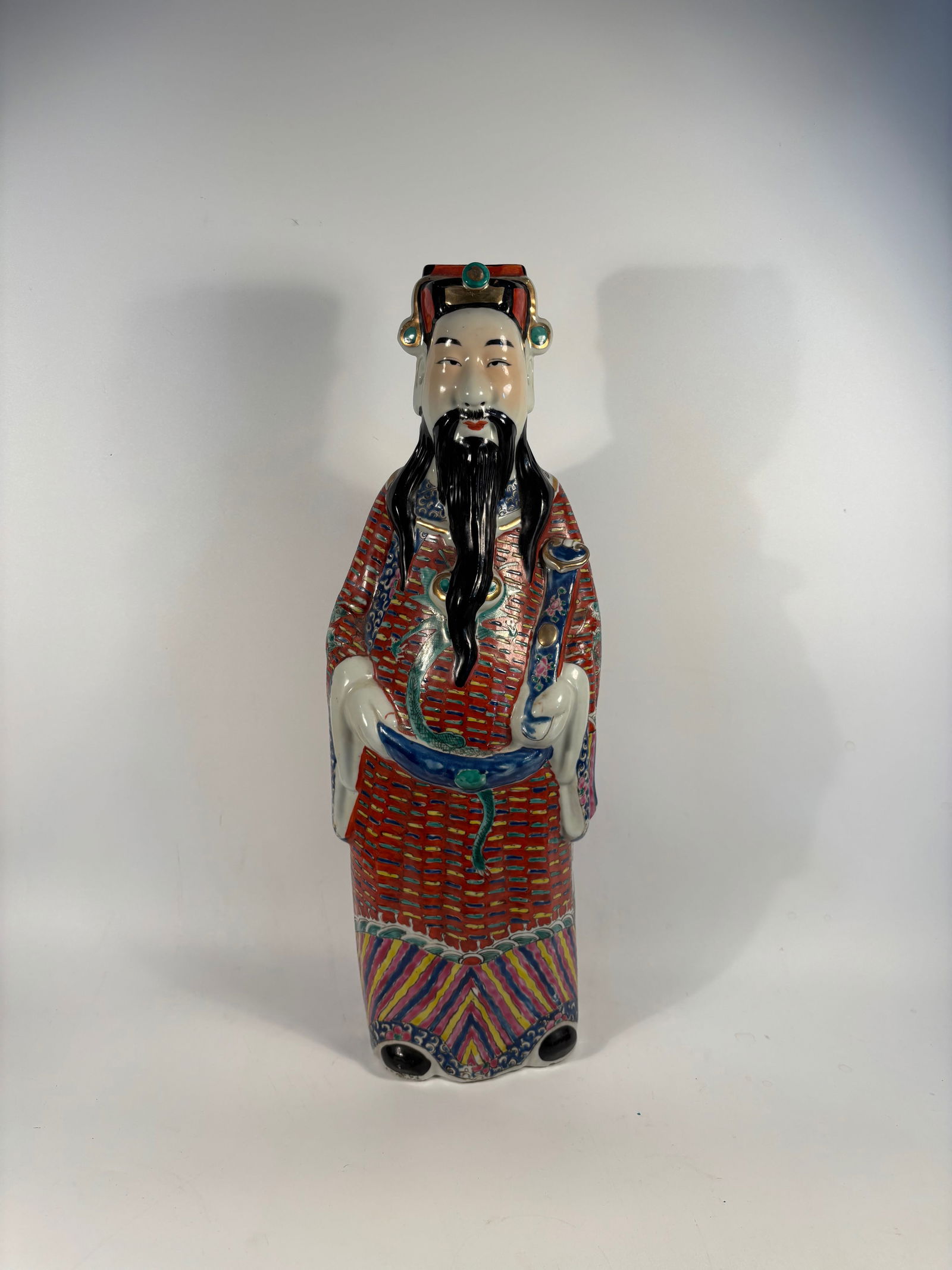 A Chinese Famille Rose porcelain statue with "MAO JI SHENG" mark (1 of 5)
