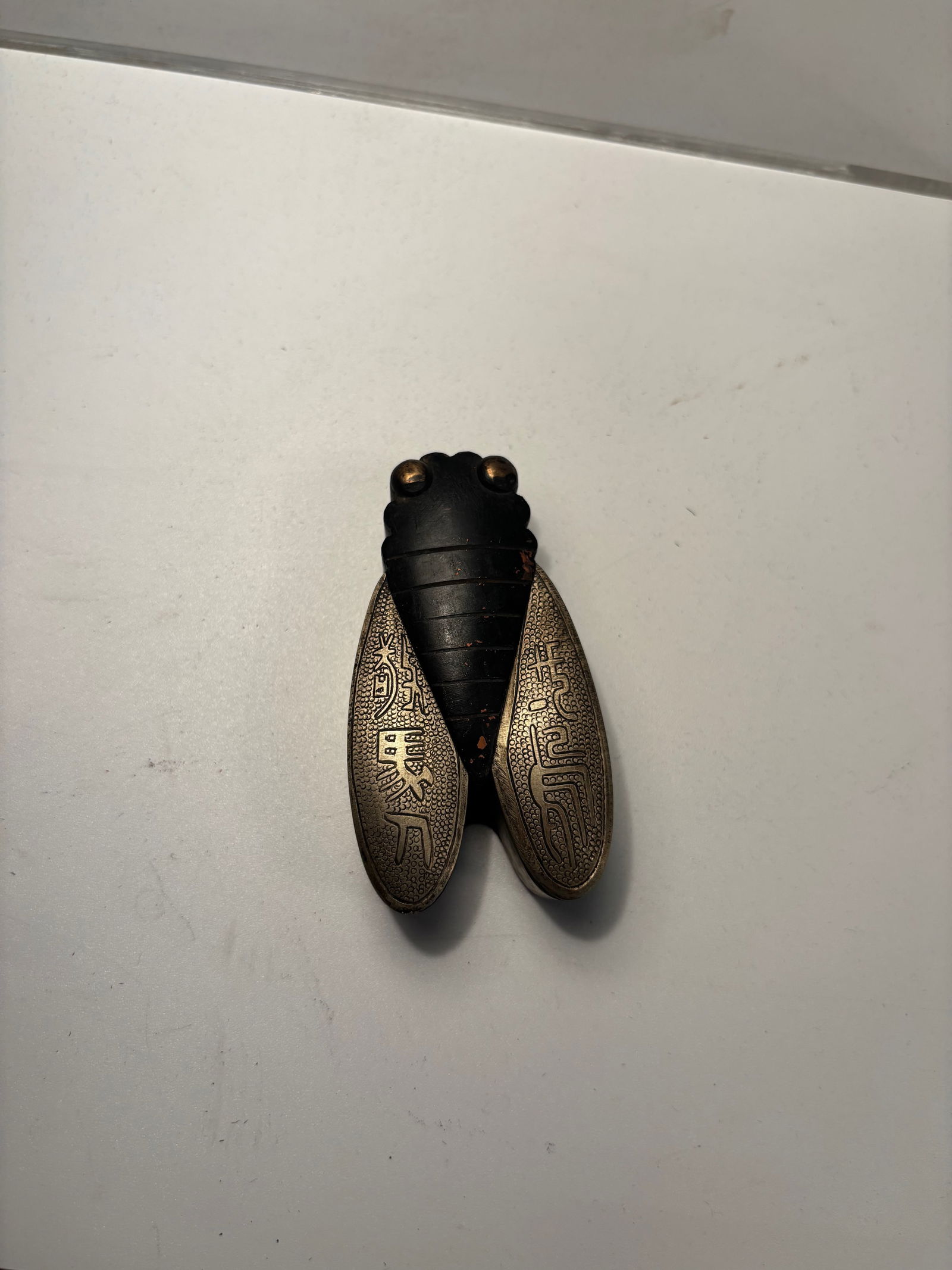 A Chinese Brass Cicada Opium or Snuff Box — Signed Yong Yi Chang,  Qing Dynasty (1 of 9)
