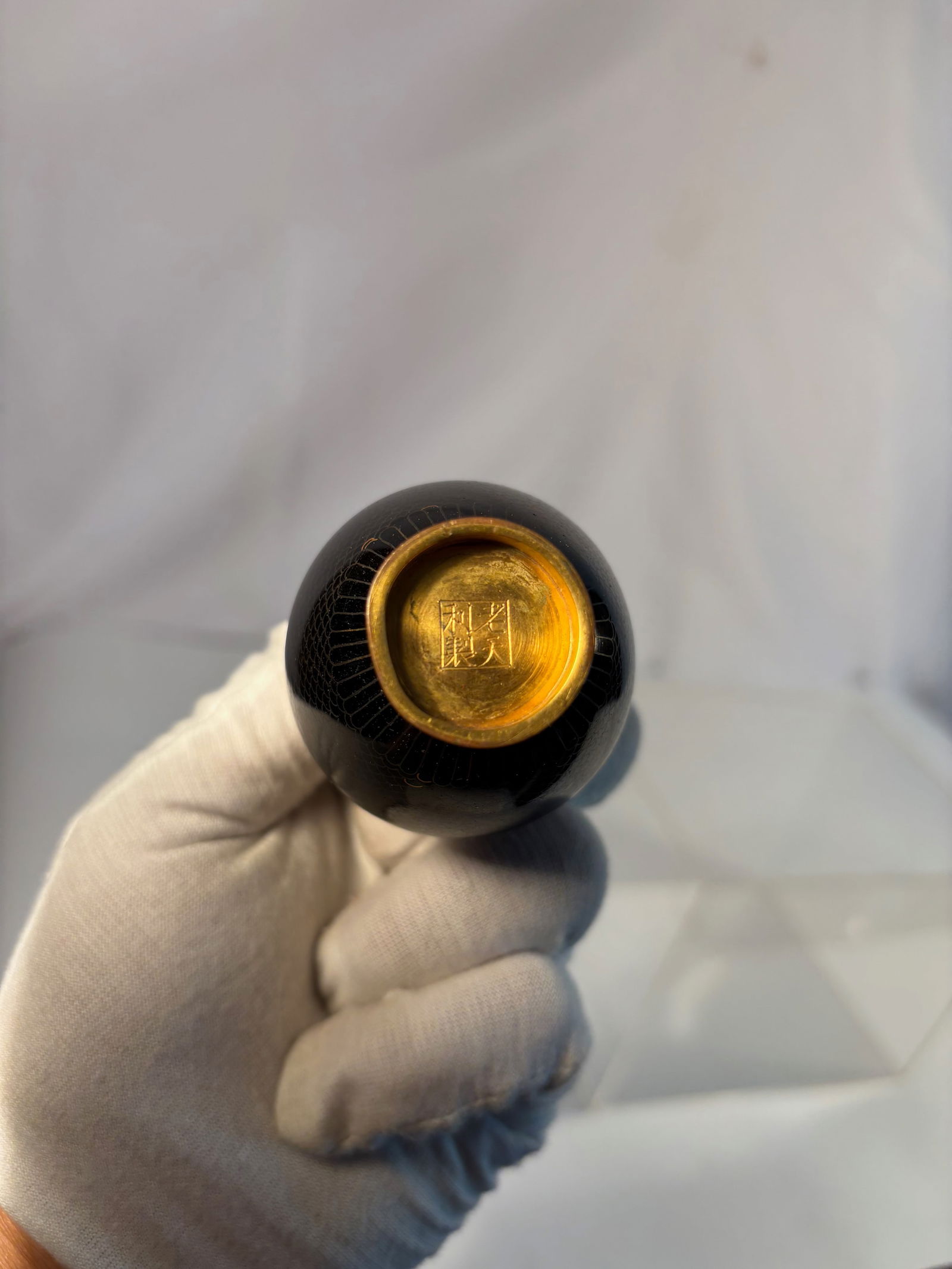 A Fine Chinese Cloisonné Enamel Miniature Vase, Mark of Lao Tianli, Republic Period (1 of 8)