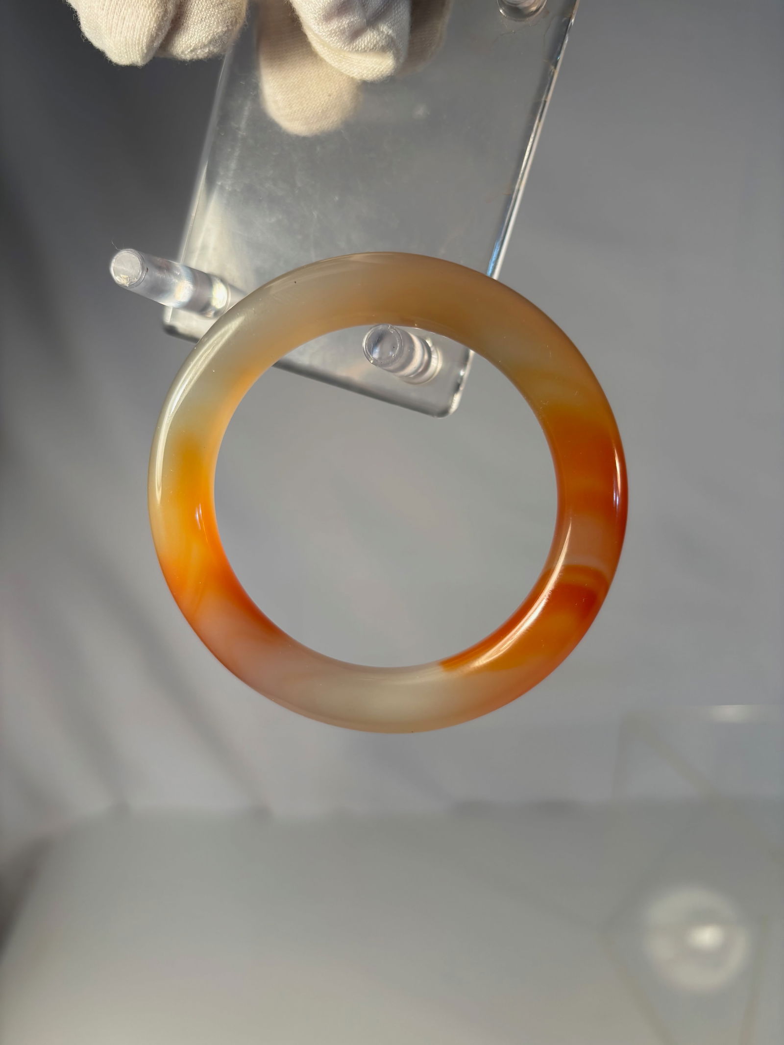 A Chinese Carnelian Agate Bangle (1 of 5)