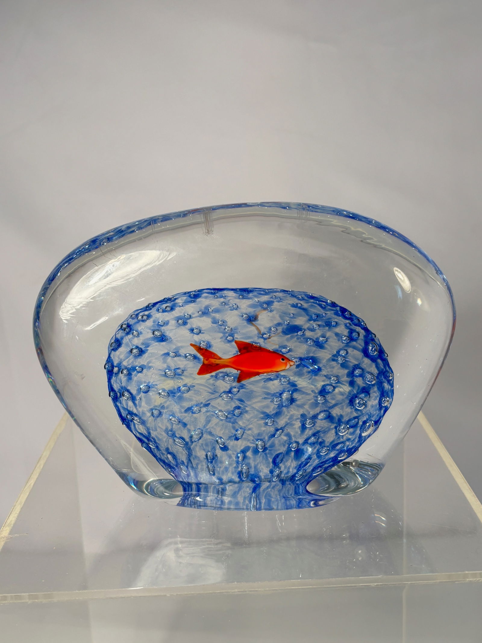 Murano Clear and Blue Glass Sculpture with Goldfish (1 of 6)