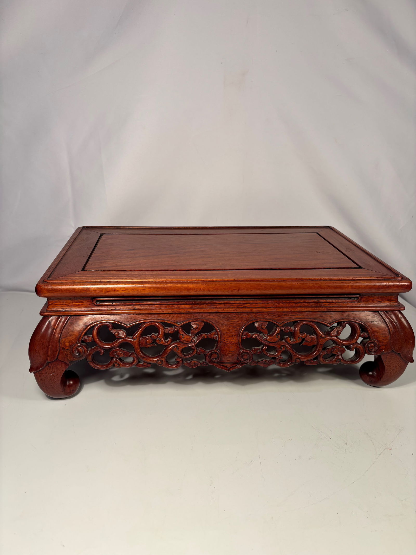 A Chinese Carved rosewood Scholar’s Object Stand, 19th century (1 of 11)