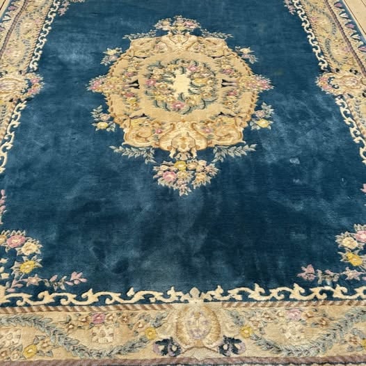 Hand-Woven Indian Wool Rug, Persian-Style Floral Medallion, 12.3 feet x 8.8 feet (1 of 10)
