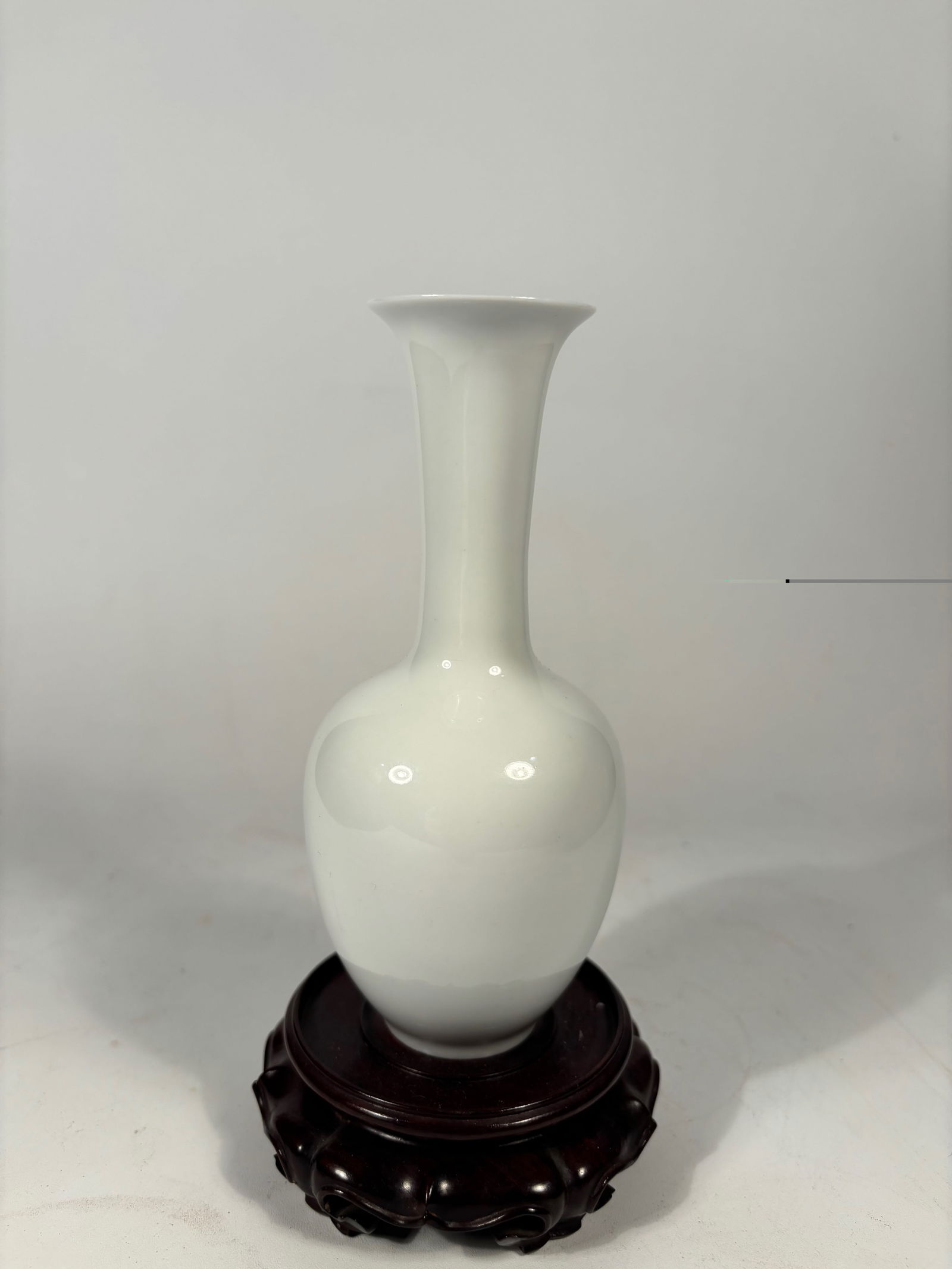 A Chinese White Glazed Porcelain Vase by BO JIA (1 of 5)