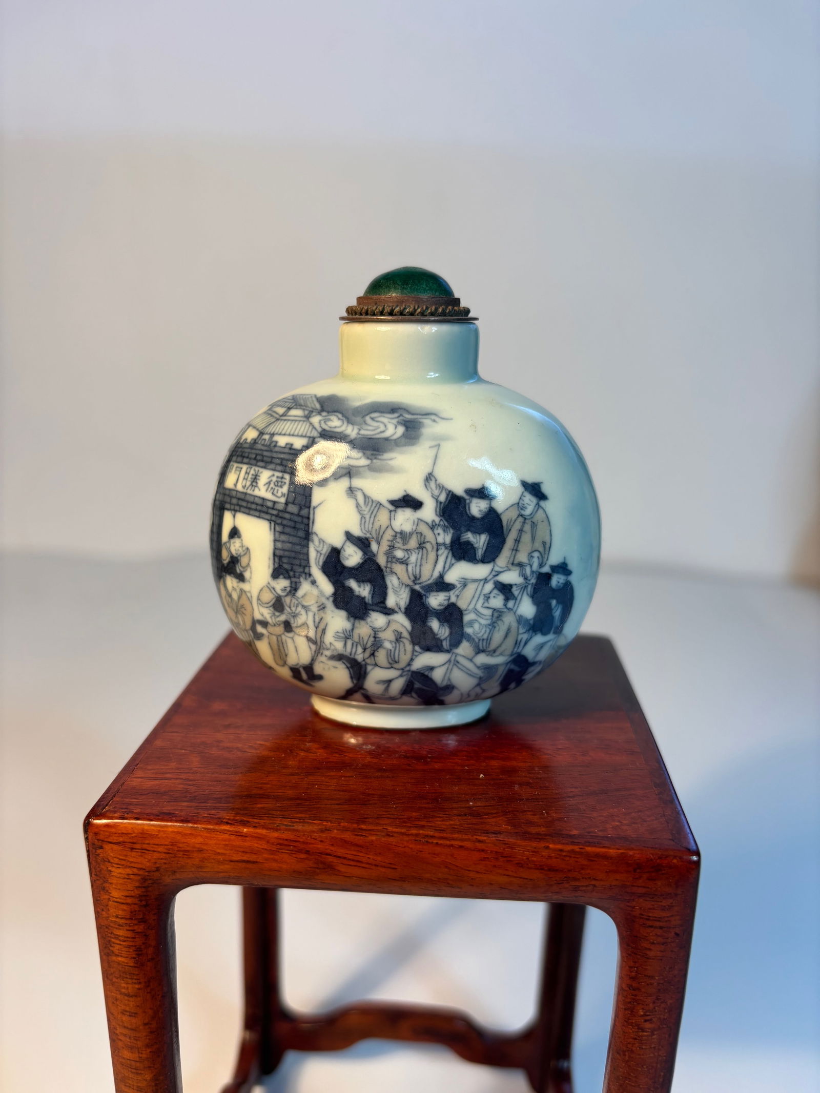 A Chinese blue , white and copper-red with "YONGZHENG" mark: 18th Century, .Provenance: From an prominent Midwest family collection in US.Dimensions? Height: 3 inches/ 8 cm