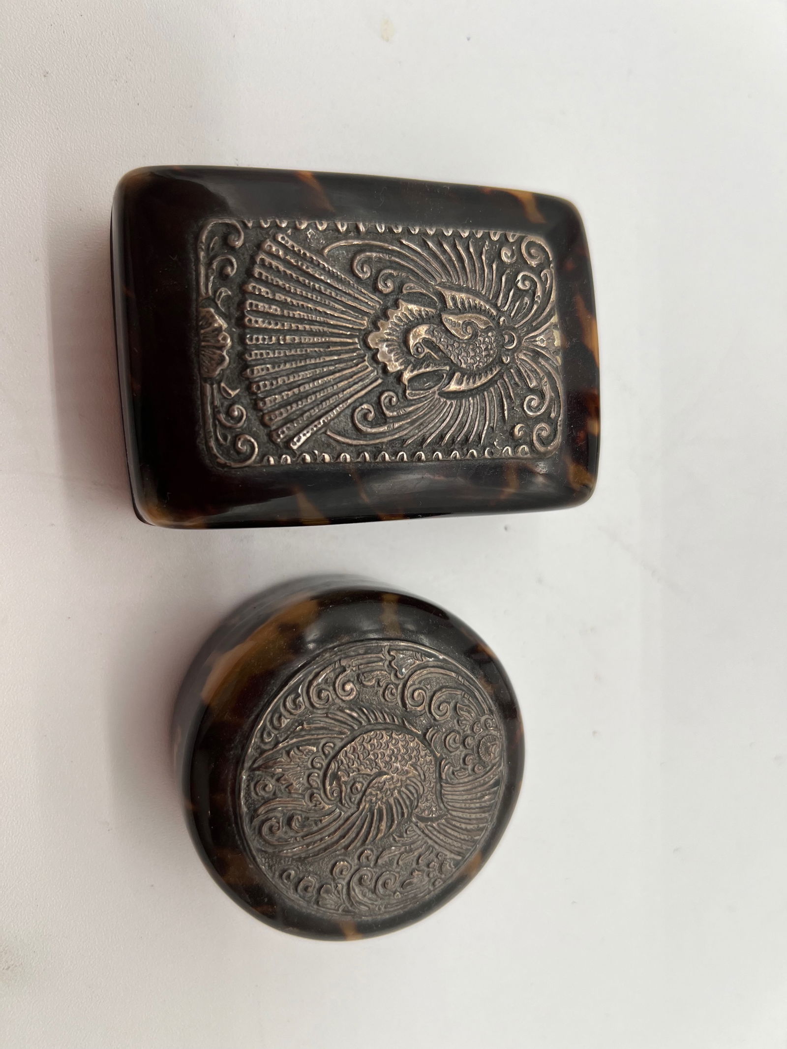 A set of 2 turtle shell jewelry boxes with silver phoenix carving top (1 of 5)