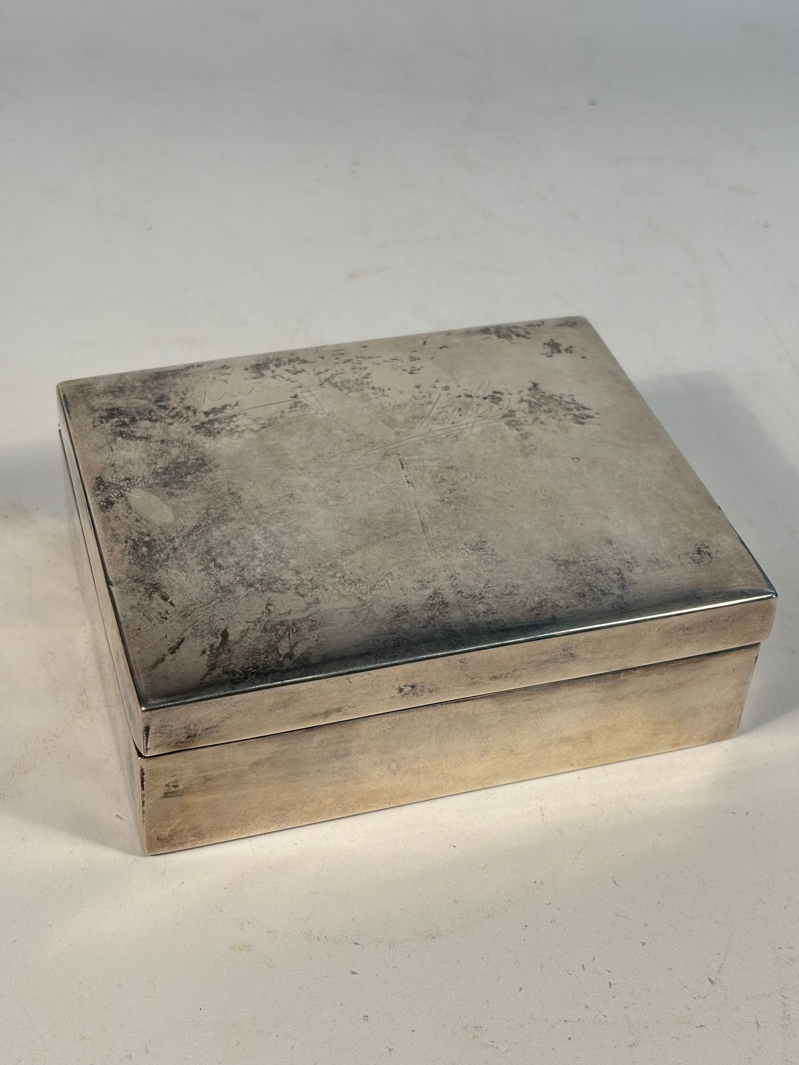 A Chinese sterling Silver and Huanghuali Box marked "HENGFENG" (1 of 12)