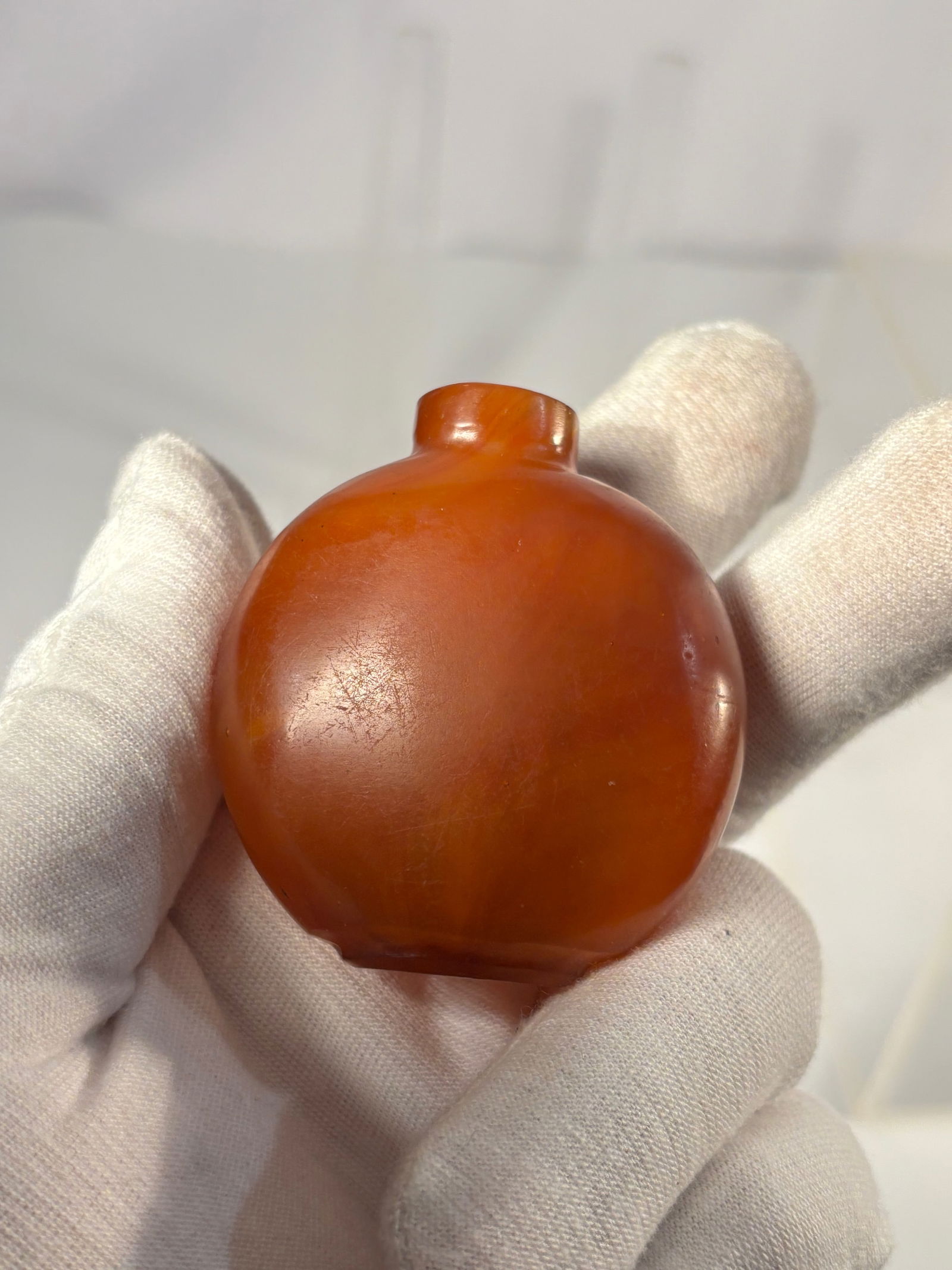 A Chinese Carnelian Agate Snuff Bottle - 4