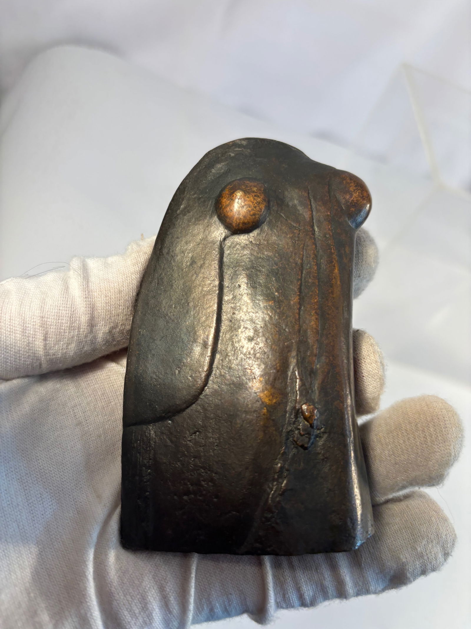 Abstract Bronze Female Figure Sculpture, Signed Deluen, 1993 , edition number 2/5 (1 of 8)