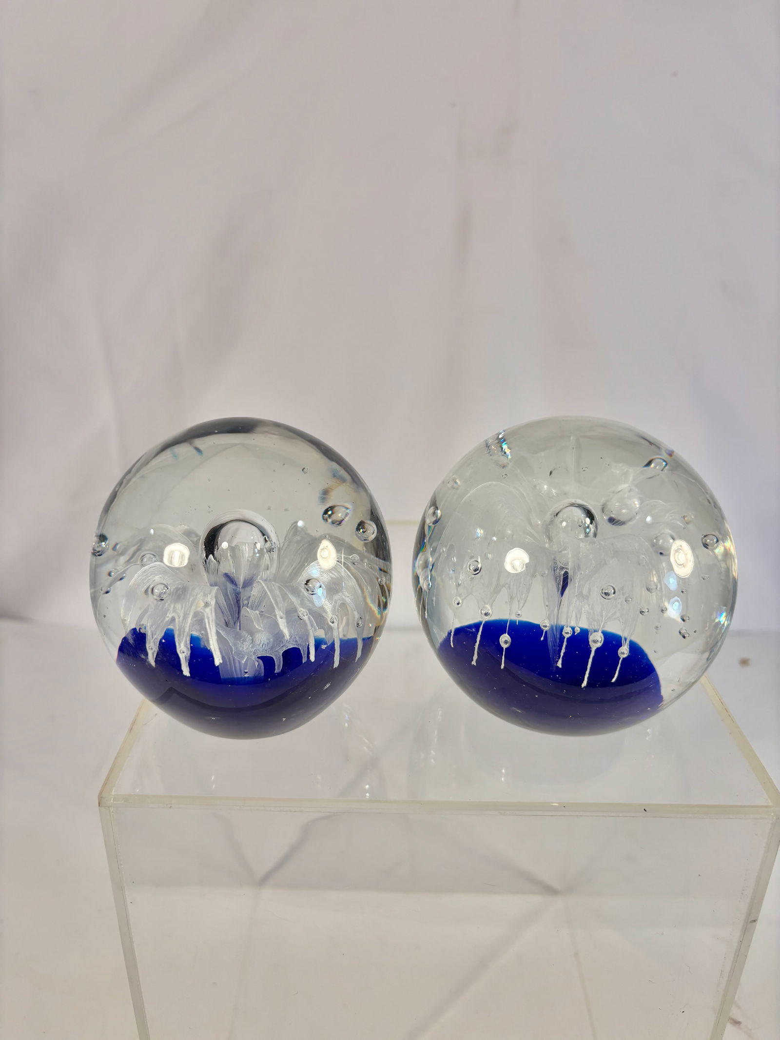 Set of 2 Art Glass Jellyfish Paperweights, Blue & Clear (1 of 10)