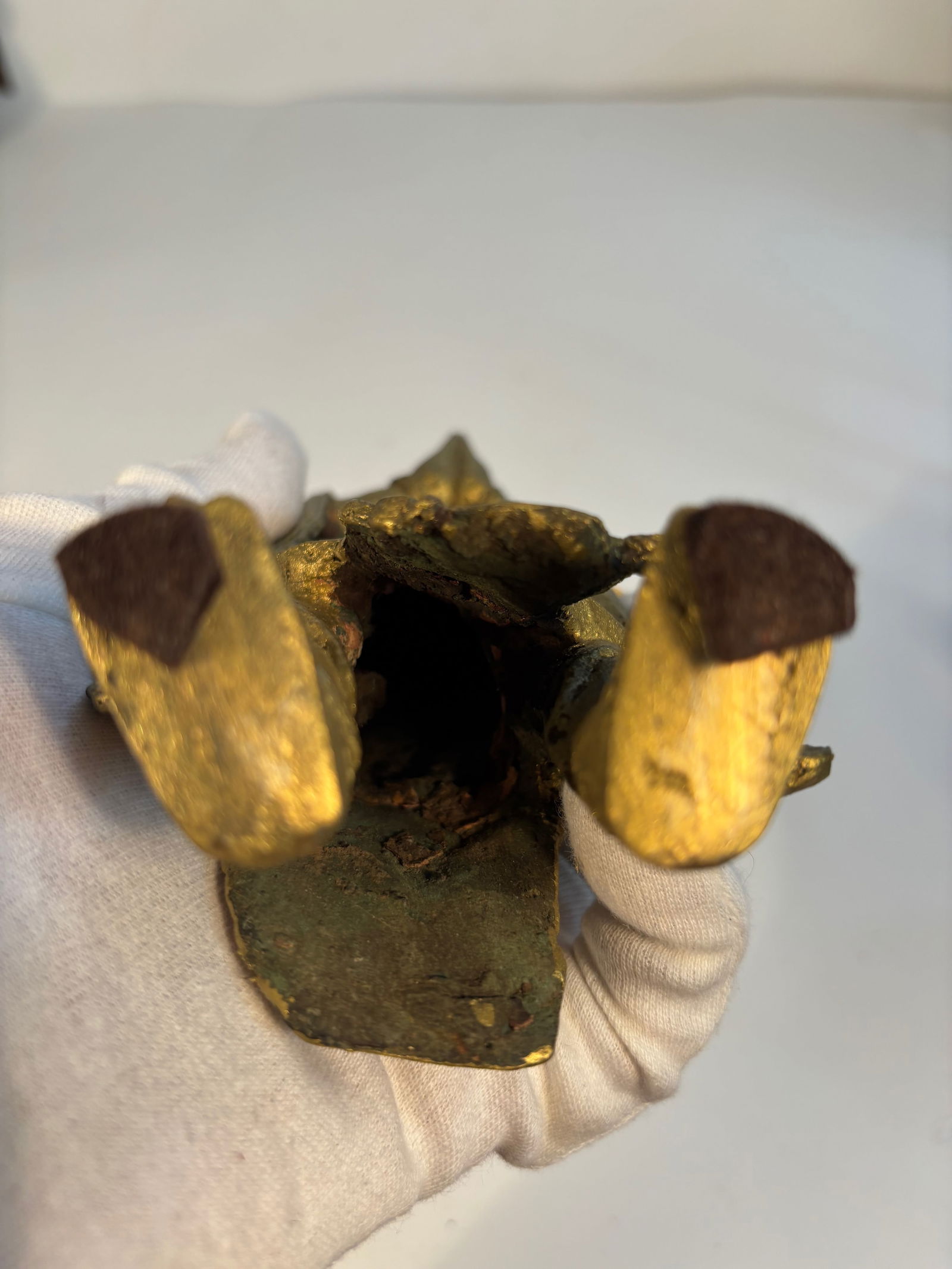 A Chinese gilt bronze standing figure statue - 8