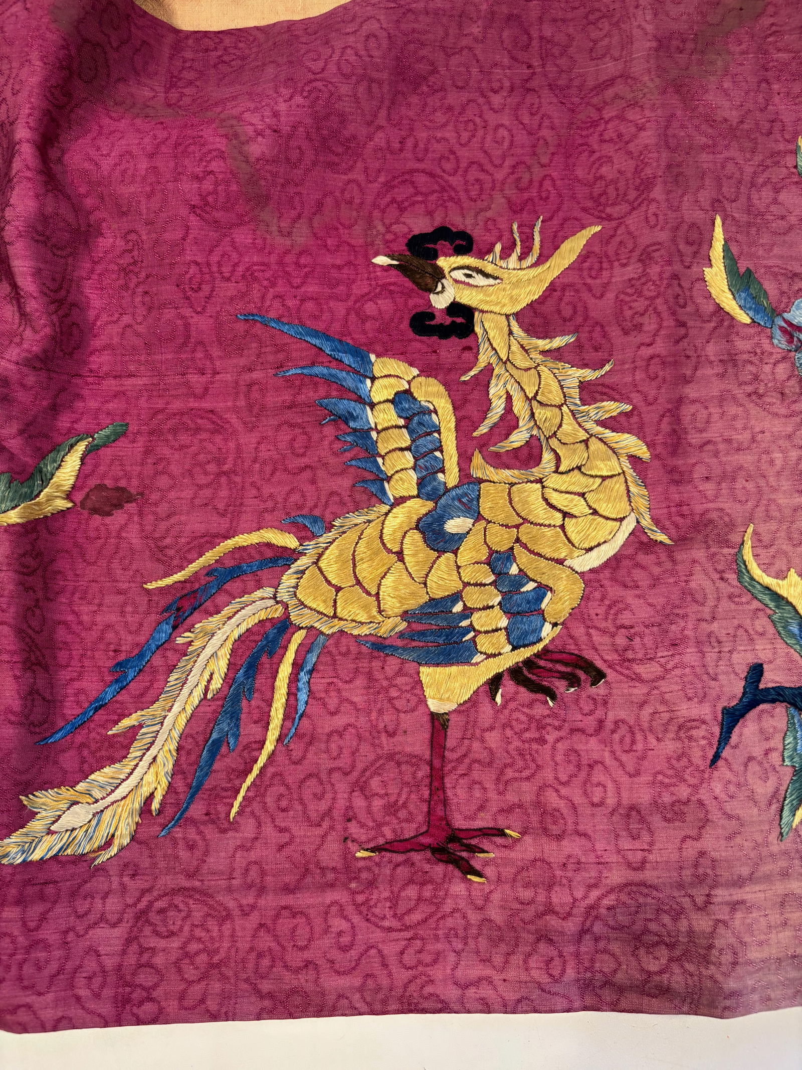 A Chinese silk embroidered panel - 3