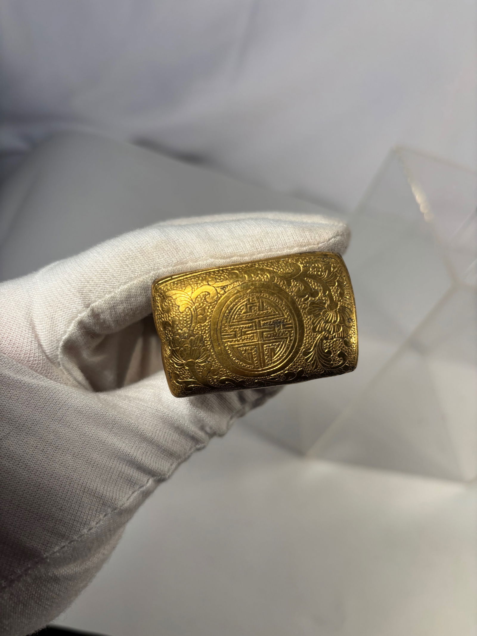 A Chinese Gilt Bronze Rectangular Fitting with Shou Medallion - 4