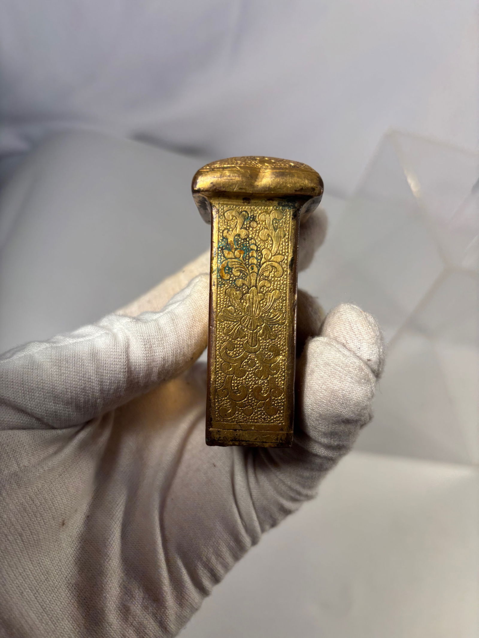 A Chinese Gilt Bronze Rectangular Fitting with Shou Medallion - 5