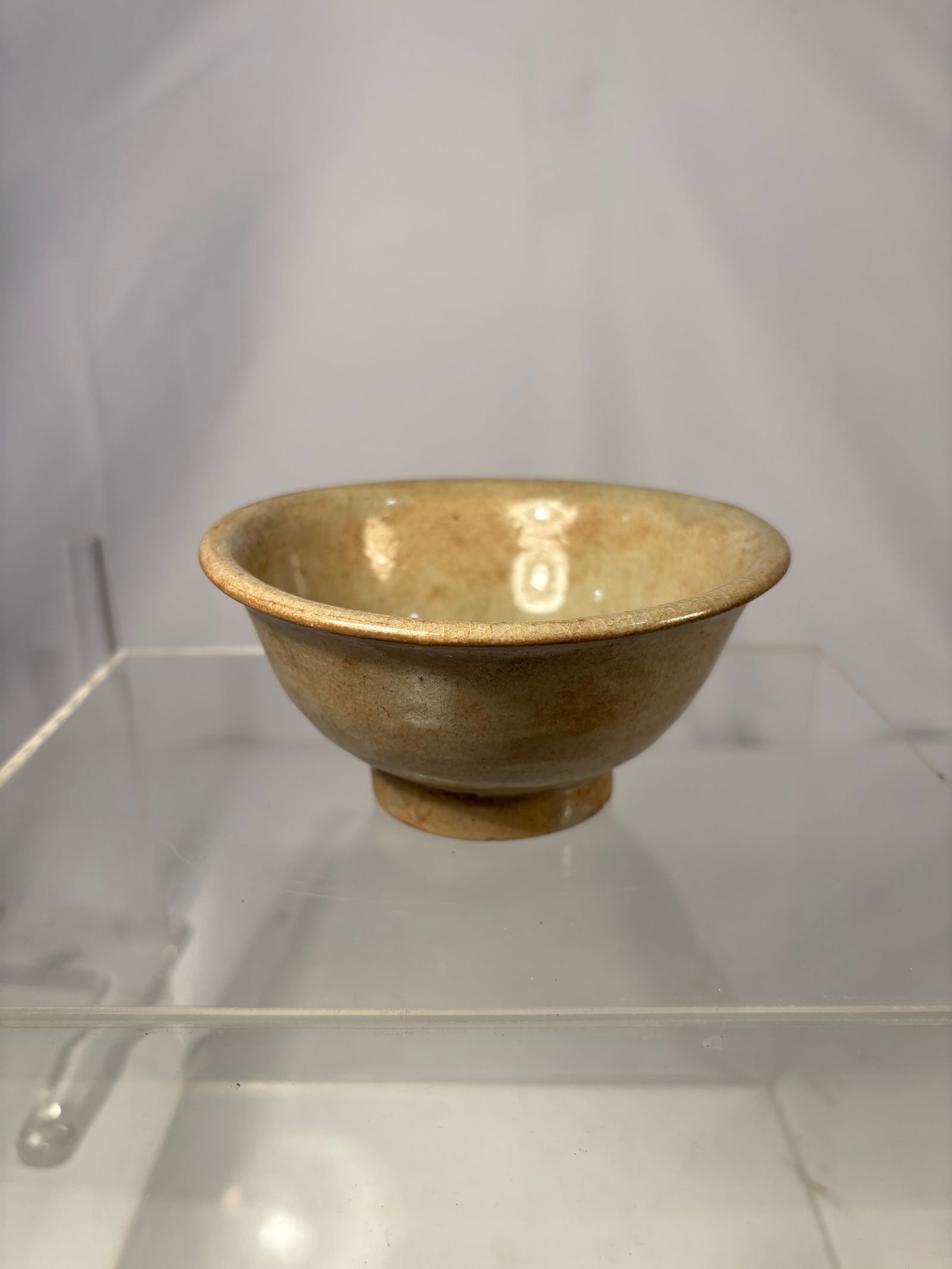 A Chinese Crackle-Glazed Celadon Bowl (1 of 12)