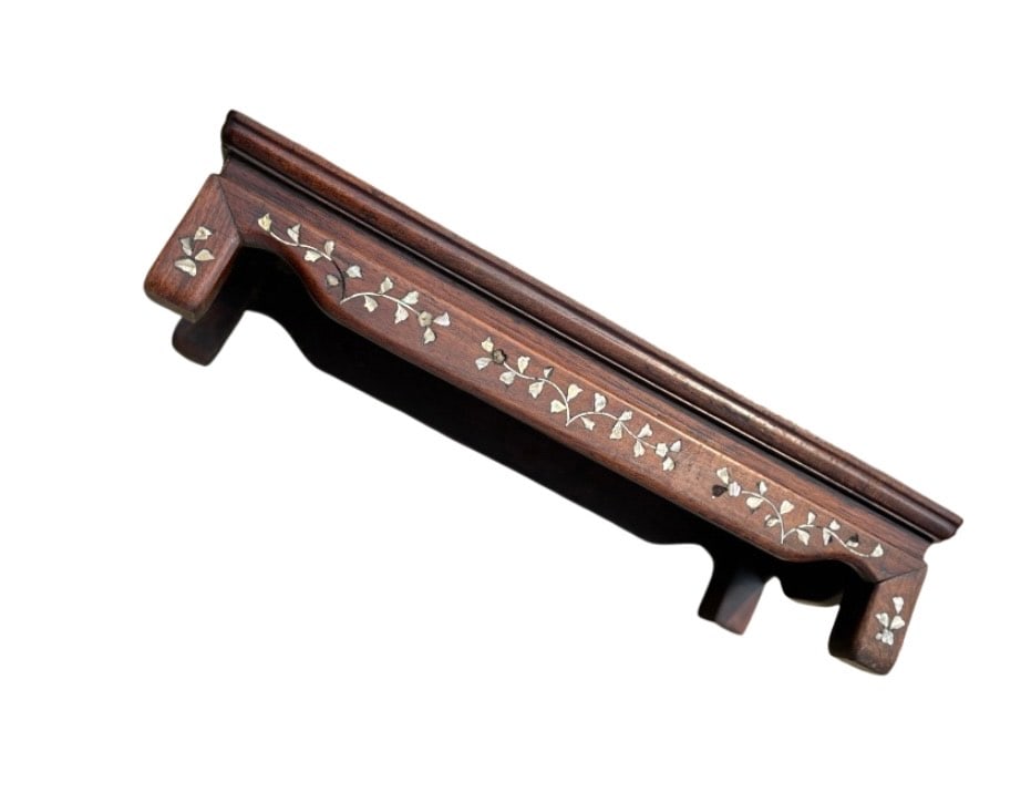 A Chinese rosewood Scholar's Display stand: Qing dynasty(1644-1912) ; finely constructed Chinese rectangular display stand crafted from dense hardwood, possibly huanghuali or rosewood. The stand features a recessed top panel with mitred corners