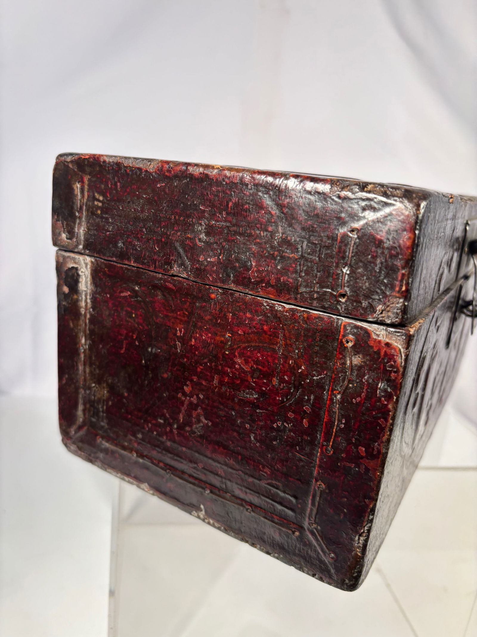 A Chinese Carved Laquer Box - 7