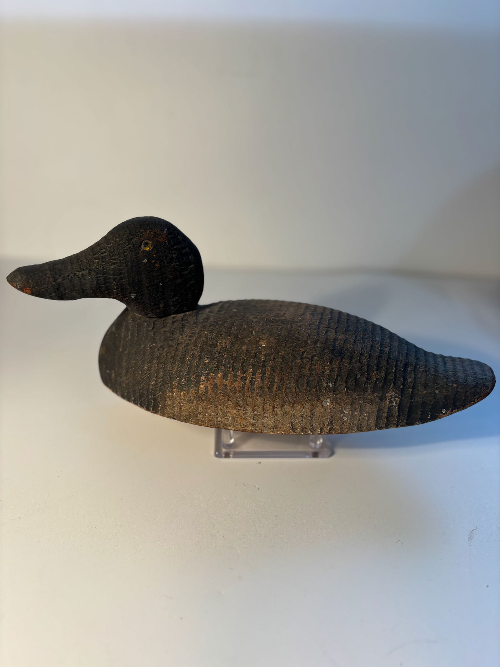 Antique hand carved wooden Canvas Back Black Duck decoy (1 of 9)