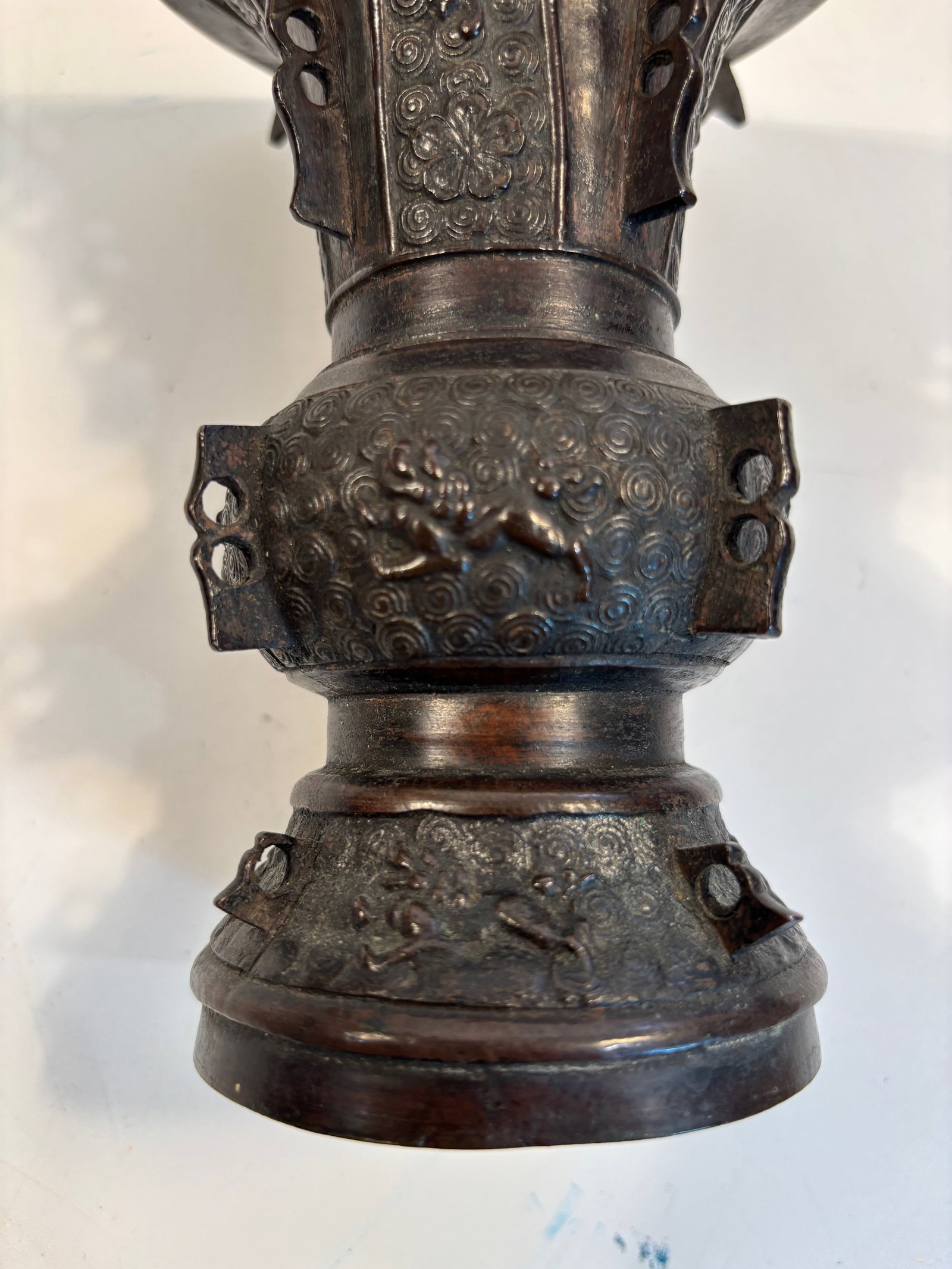 A Chinese Bronze vase - 3