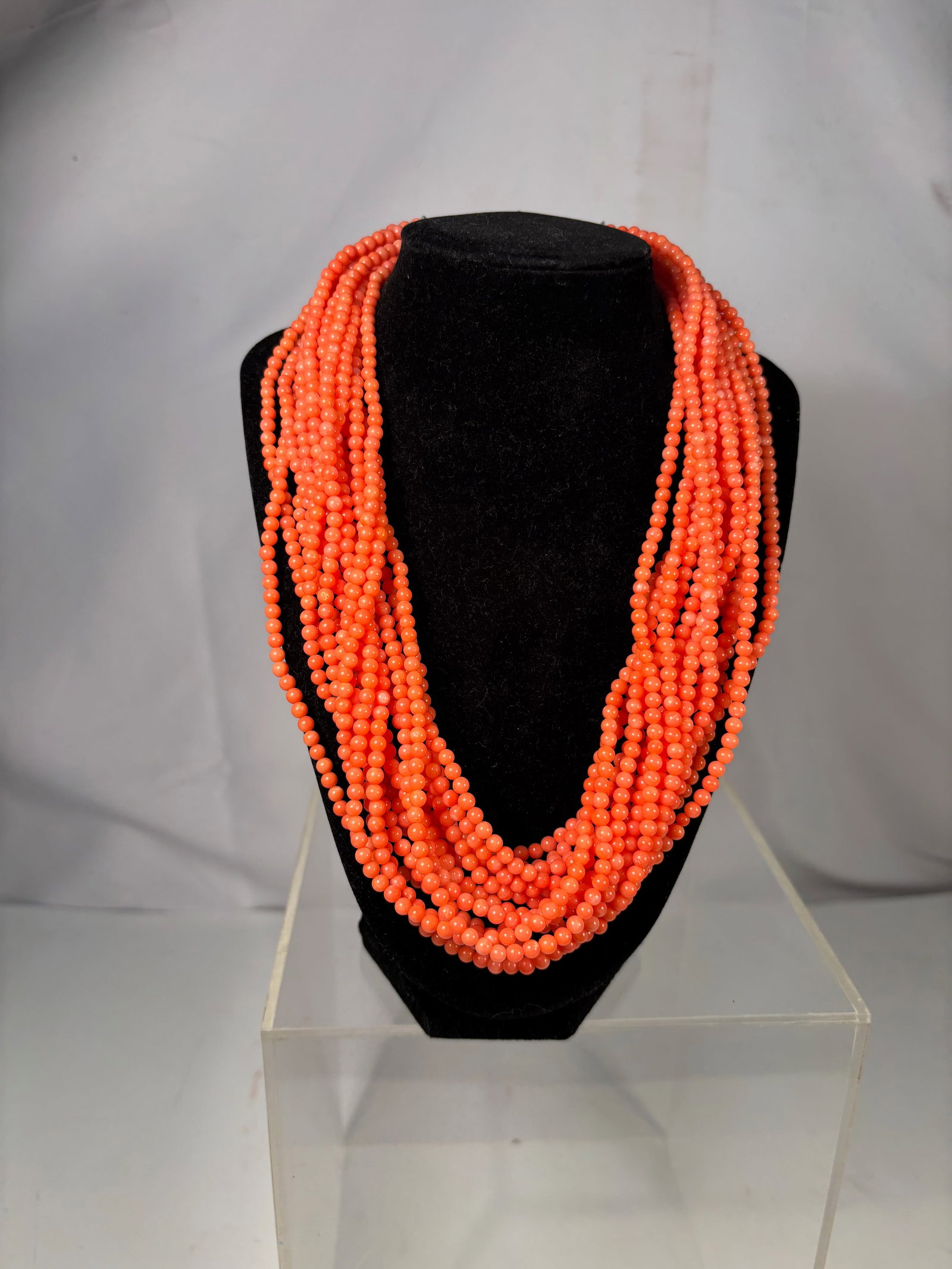 A Vintage 15-Strand Red Coral Torsade Necklace (1 of 5)