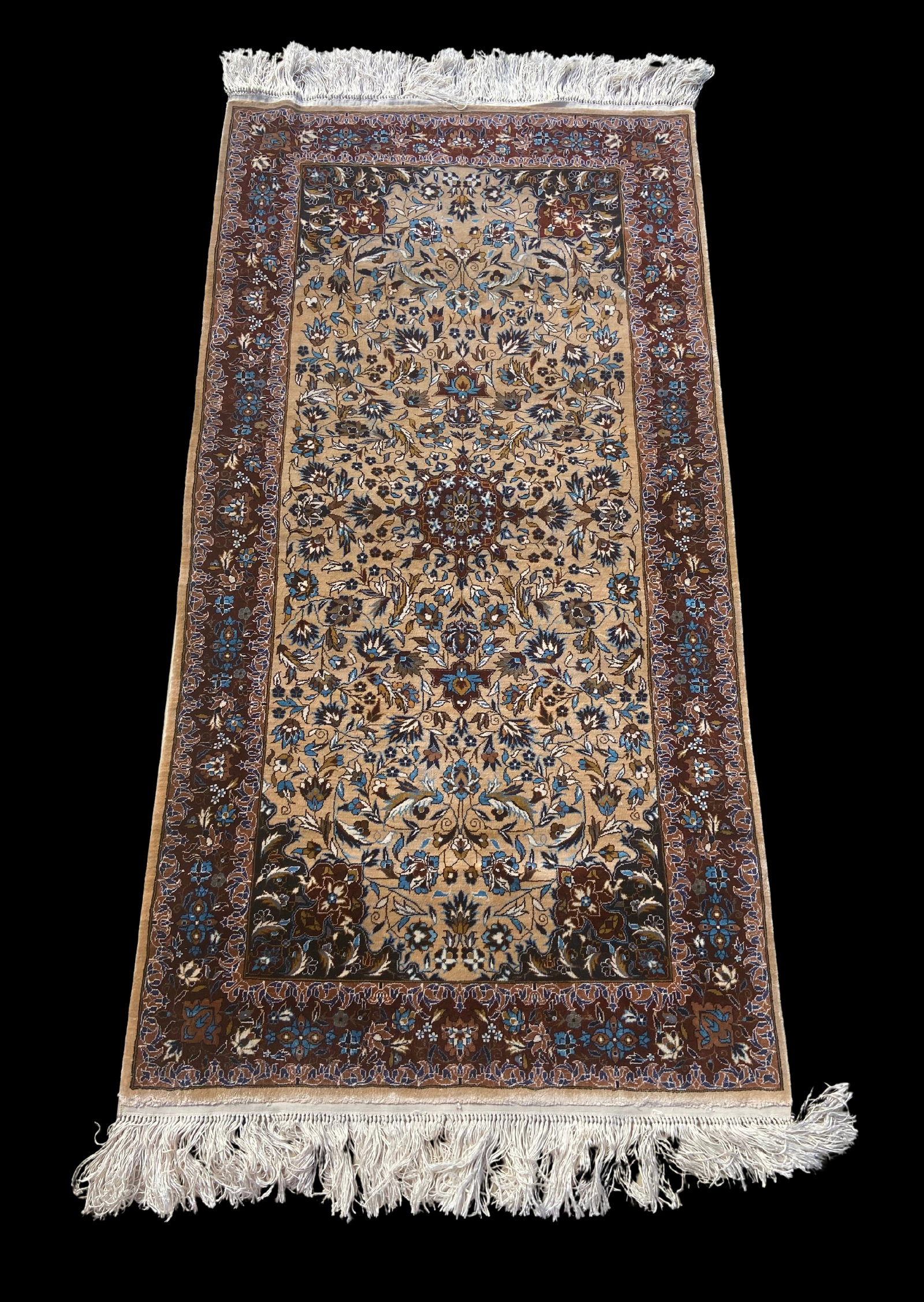 Fine Persian Silk Rug, Qom / Isfahan Style w/ Floral Medallion (1 of 1)