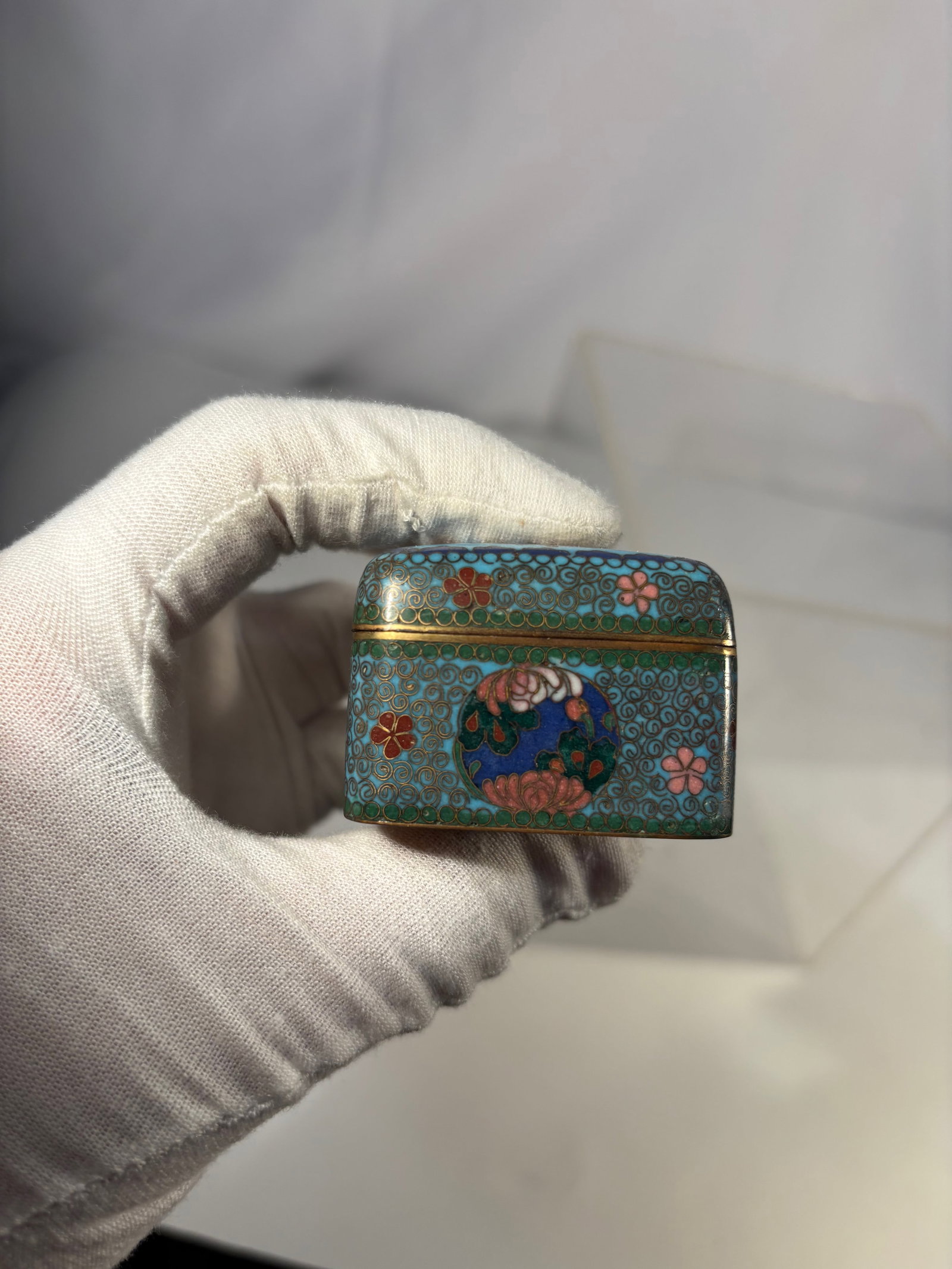 Preview at Liveauctioneers.com - 5