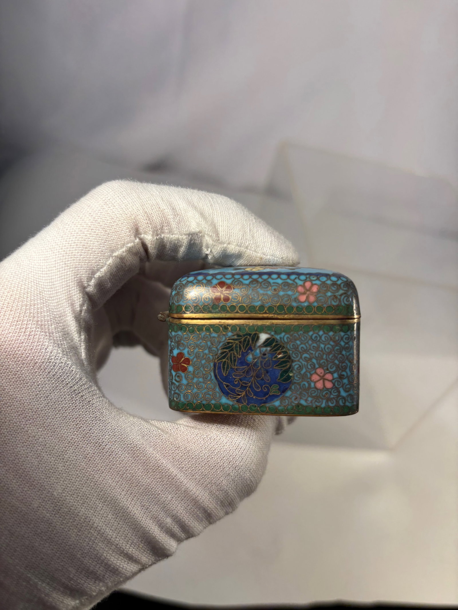 Preview at Liveauctioneers.com - 6